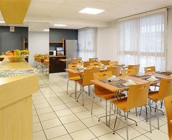 Sejours & Affaires Ducs De Bretagne 2* Nantes