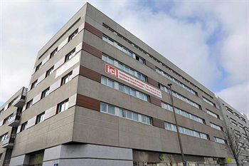 Sejours & Affaires Ducs De Bretagne Aparthotel 2*